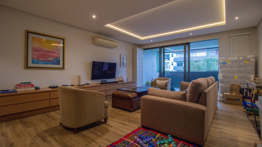 To Let 2 Bedroom Property for Rent in Fresnaye Western Cape